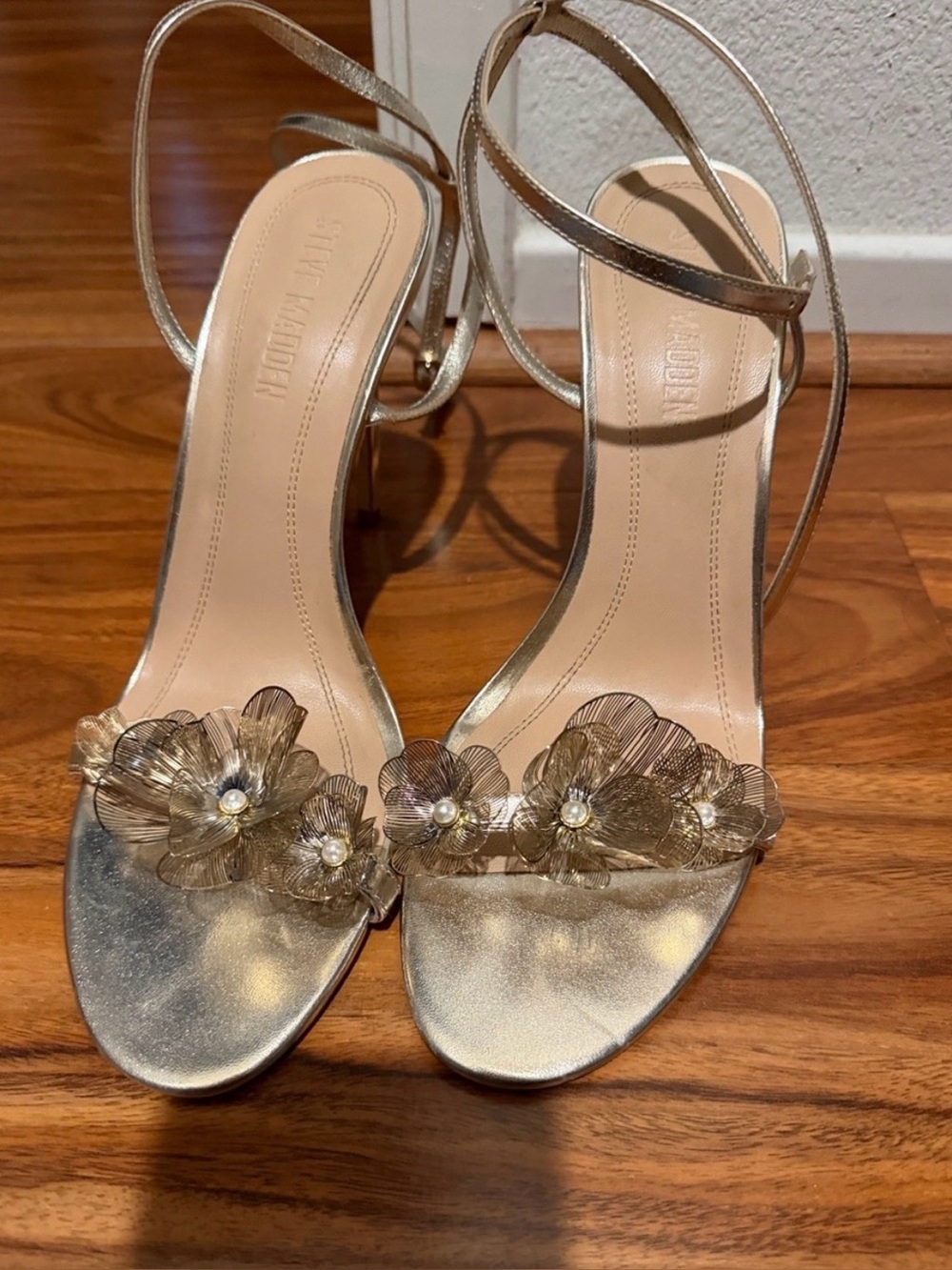 Steve Madden Gold Floral Strap Heels